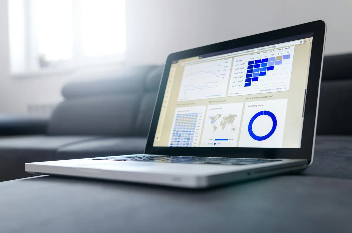 Datacurrent team — data analytics